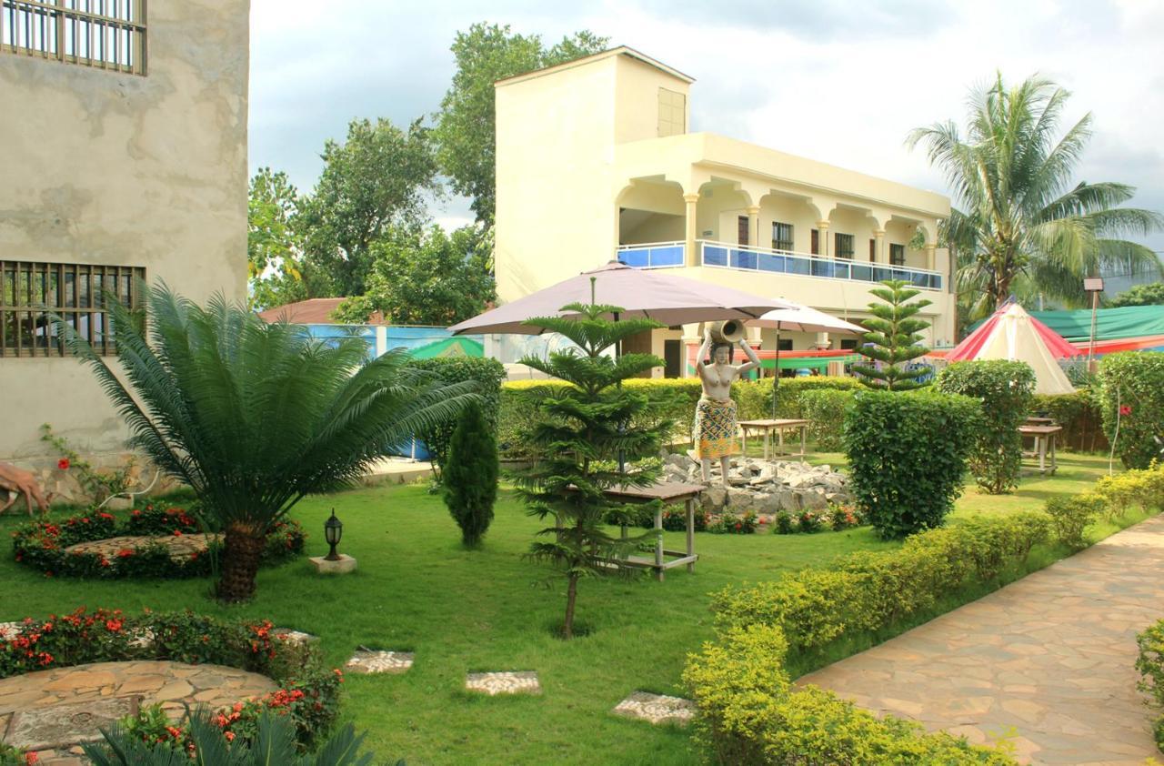 Hotel Ganiela Palimé Exterior foto