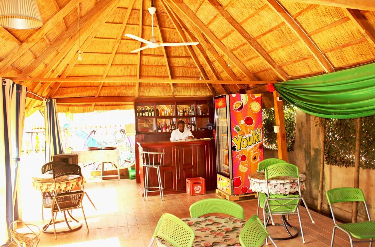 Hotel Ganiela Palimé Exterior foto